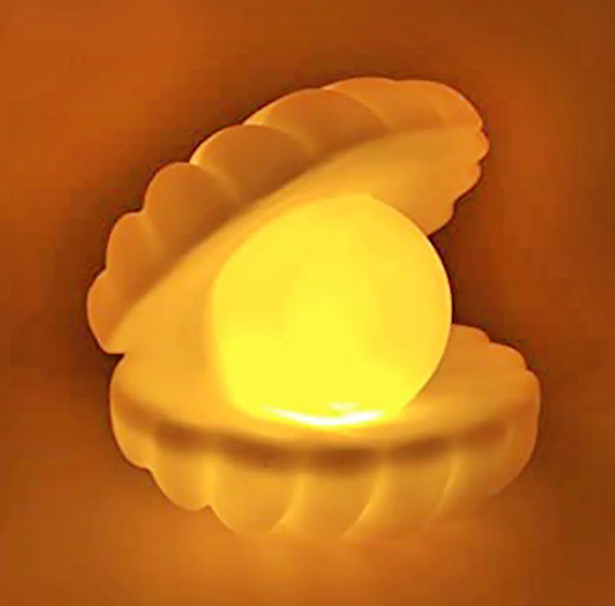 Pearl shell night lamp